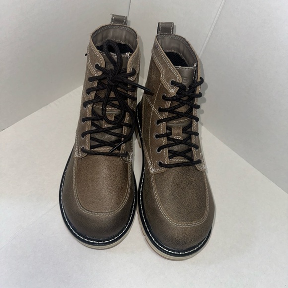 KEEN gray steel/reyer batines for women and men size 5.5. main image 7